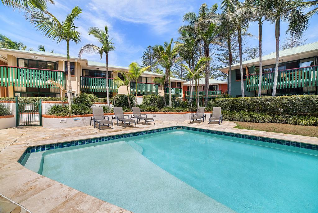 The Crest Byron Bay Aparthotel ภายนอก รูปภาพ